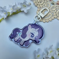 Image 10 of mlp ❄️ glitter epoxy charm