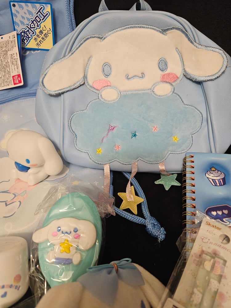 Image of Cinnamoroll Double Bag Bundle 
