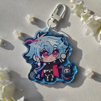 Image 6 of holostars en ❄️ epoxy charm