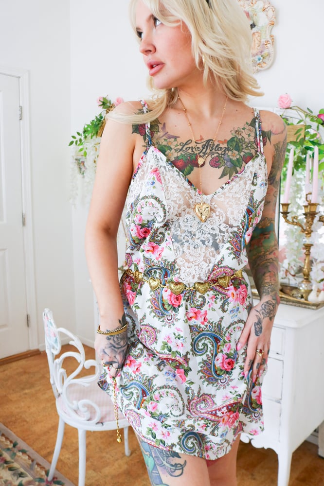 Image of Y2K Victoria's Secret Gold Label Paisley Floral Nightgown (Large) 