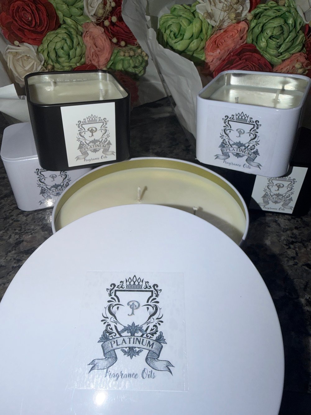 Image of PLATINUM SIGNATURE CANDLE