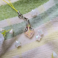 Image 5 of pikmin ❄️ epoxy phone charm