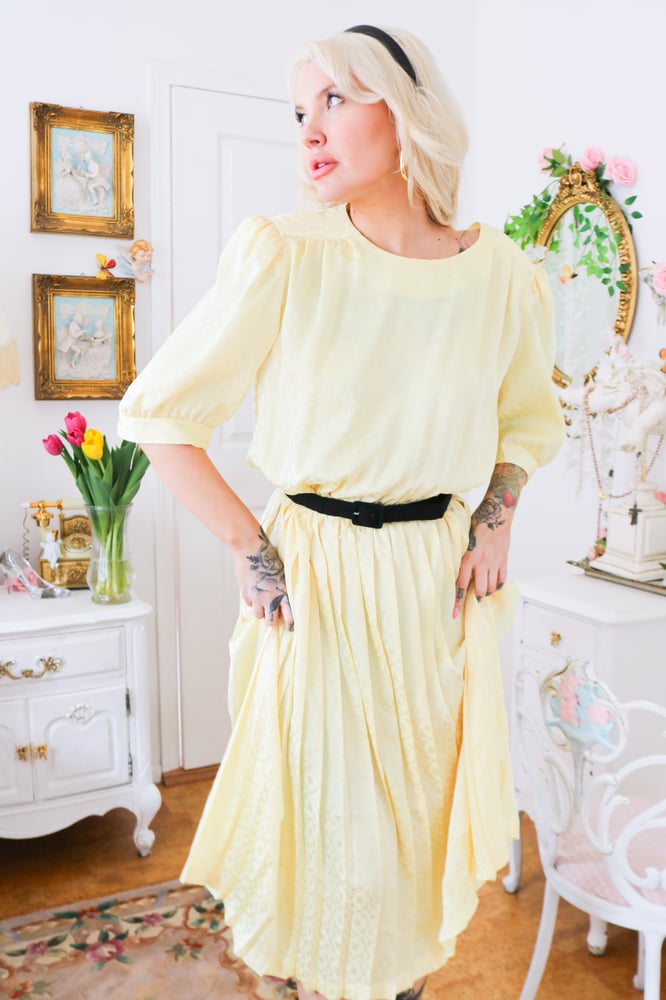 Image of Vintage 1980s Union Made Lorac Original Yellow Belt Geo Dress (Large)