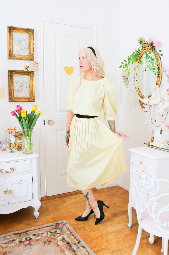 Image of Vintage 1980s Union Made Lorac Original Yellow Belt Geo Dress (Large)