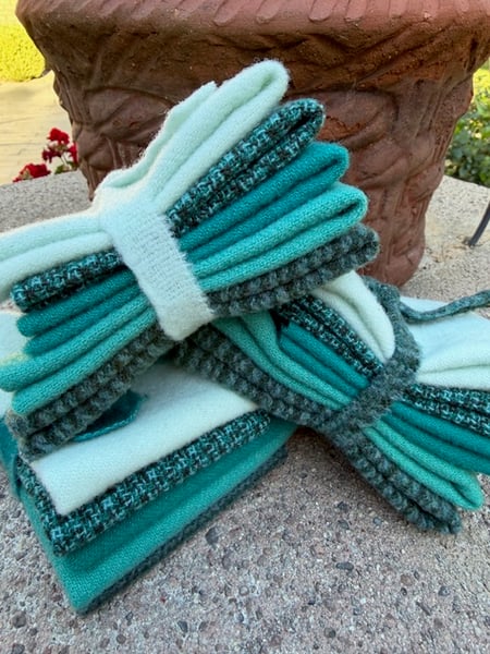 Image of Blue/Green Mix 5 Piece Mini Bundle 