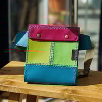 Image 9 of Riñonera patchwork de colores