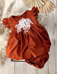 Image 2 of Photo prop | Sitter set for photo shoots |  Ayla | 9-12 months | glitter dusty orange|