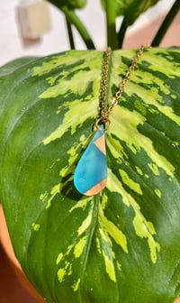 Goccina Cala Saladeta - Collana Artigianale in Legno e Resina