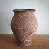 Image 3 of Hound and the Hare Vase