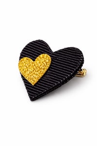 Image 1 of Heart pin / Pin Coeur