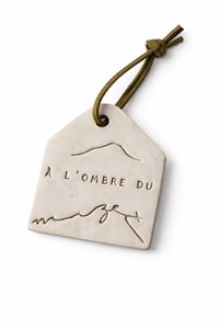 Image 1 of Perfumed clay tag / etiquette parfumé