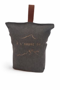 Image 1 of Cale Porte