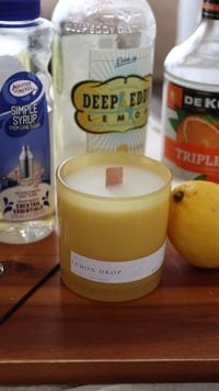 Image 3 of Lemon drop candle 