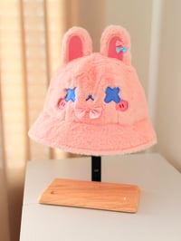 Image 1 of phase connect pippa capipi fanmade bucket hat
