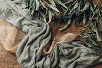 Image 6 of Set Minty