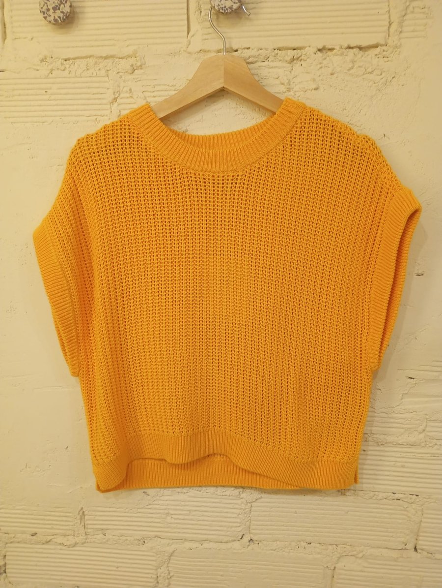 Image of 1 -Jersey Nusanni pullover marigold