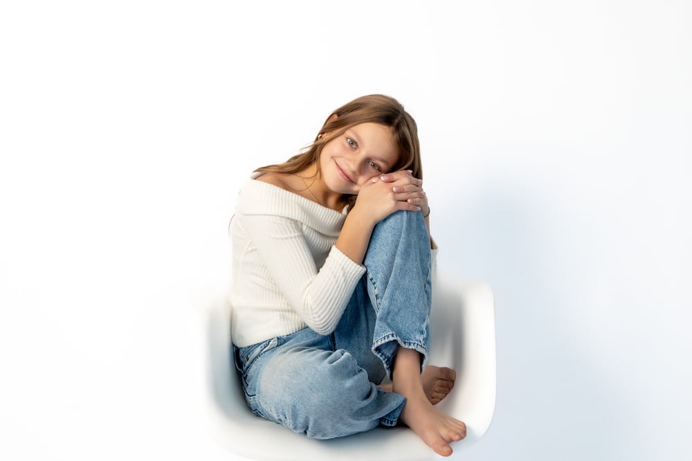 Image of Simple Studio White Background/White Chair Mini-Mini's