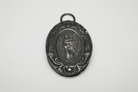 Image 7 of Antique Silver Reliquary Pendant - Mourning Pendant - Glass Front Locket