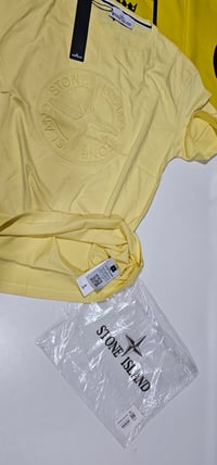Image 3 of Mens Mustard/yellow stone Top (1:1)