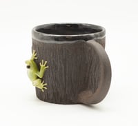 Image 4 of Tree Frog Mug 2