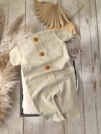 Image 1 of Photoshooting romper Lorenzo | sleeves | cold beige | sitter boys | 12 months