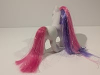 Image 4 of My Little Pony Cute Curtsey 2005 G3 Vintage Hasbro 