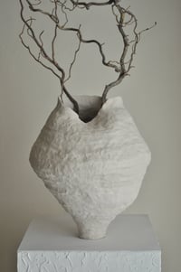 Image 3 of Nudo Sculptural Vase – Local Refractory Clay (Unique Piece)