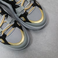 Image 4 of Sneakers Louis Vuitton - Archlight #3