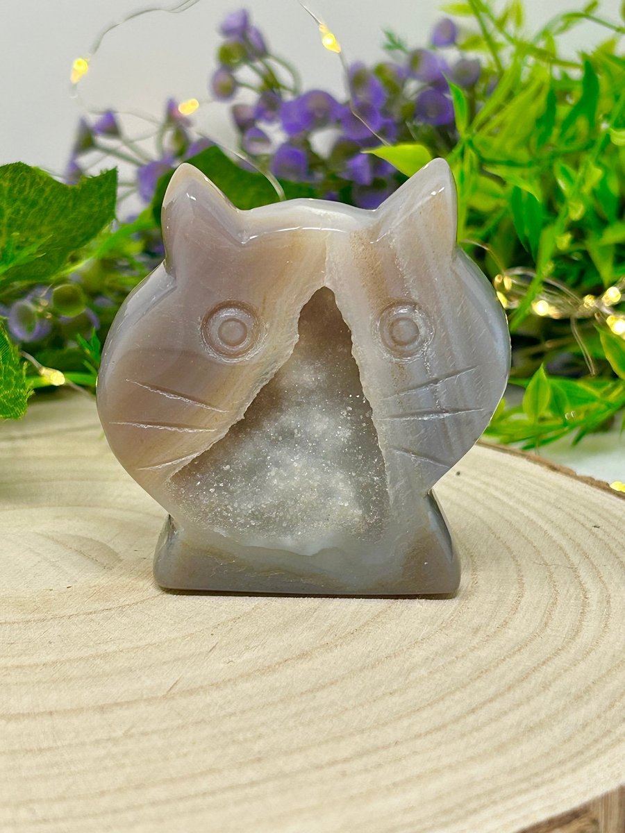 Image of OOAK Crystal Cat Face #1 Hand Carved Natural Agate