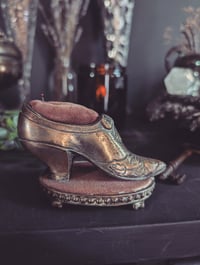 Image 2 of Antique shoe pin cushion 