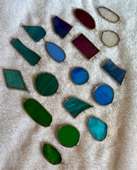 Image 4 of Sparkle Dangle Workshop on 5/14 ✨