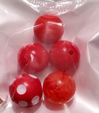 Image 3 of Assorted Red Beads (464)