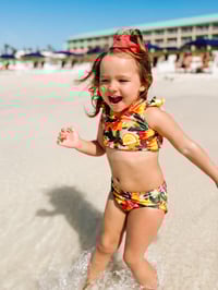 Image 8 of Flutter Shoulder 'Kini | LIMITED prints