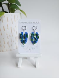 Image 2 of Blueberry Patch Puff Daggers 