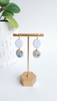 Image 1 of Sandbar Marble Leslies 