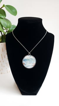 Image 1 of Sandbar Marble Round Pendant (L)