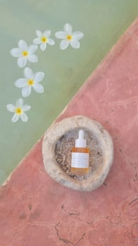 Image 2 of Nourishing Rose Face Oil/Aceite de rostro