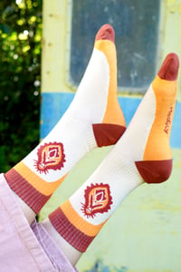 Image 2 of SOCKS SANTAVULVA Color Summer 26