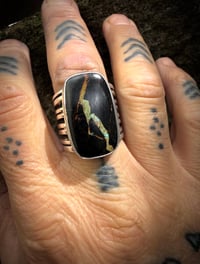 Image 4 of WL&A Handmade Old Style Heavy Ingot Gem Grade Black Jack Lane Splitter Ring - Size 10.5