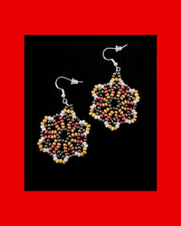 Image 2 of Huichol Style Big Bead Flowers 4
