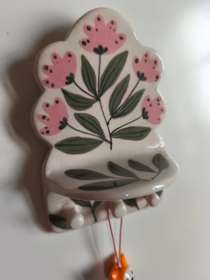 Image of Petit présentoir plateau fleur rose