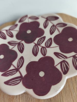 Image of   Coupelle fleur bordeau