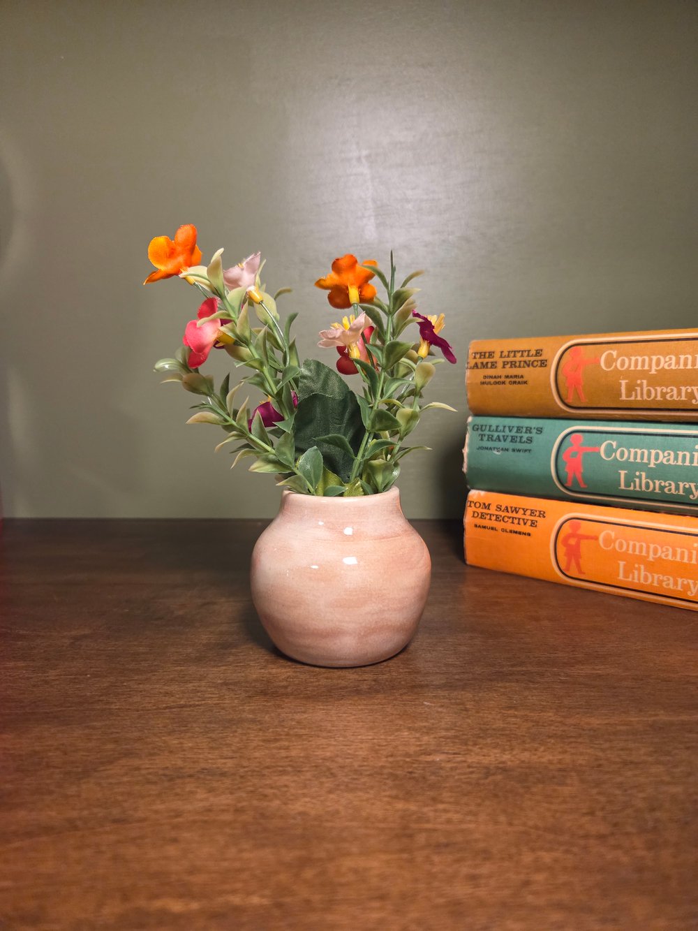 Image of Beach sand small vase