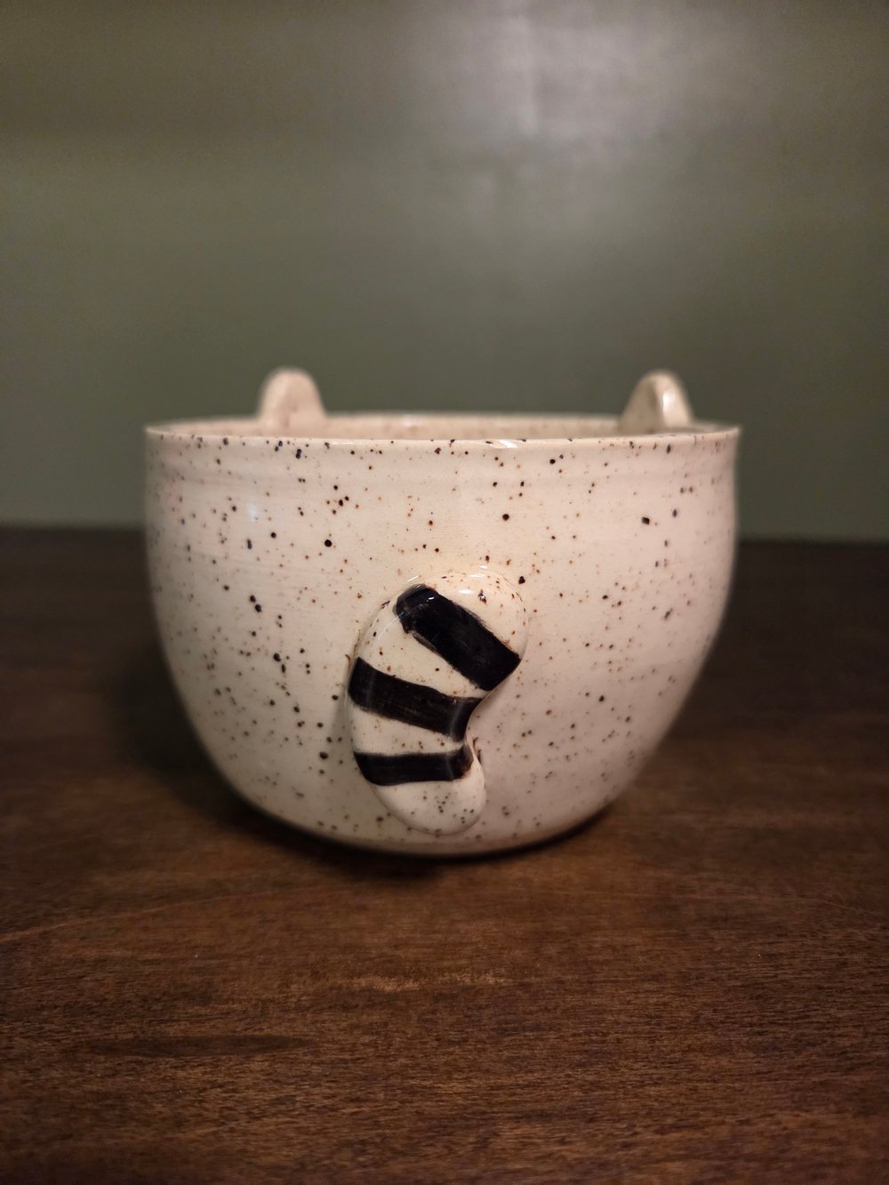 Image of Racoon bowl
