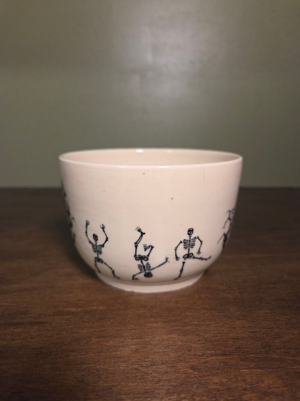 Image of Haunted house Pot