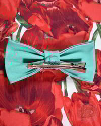 Image 2 of Green Laser Eyed Hair Bow