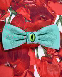 Image 3 of Green Laser Eyed Hair Bow