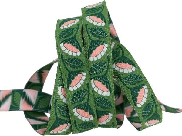 Image of Bold Flowers 5/8" Wide Ribbon  1 Yard Cuts