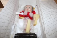 Image 3 of Vintage 1995 Danbury Mint Betty Boop Toast Town Porcelain Doll IOB