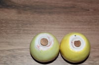 Image 5 of Vintage Japan Ceramic Apple Salt &amp; Pepper Shakers MCM Whimsical And Kitschy